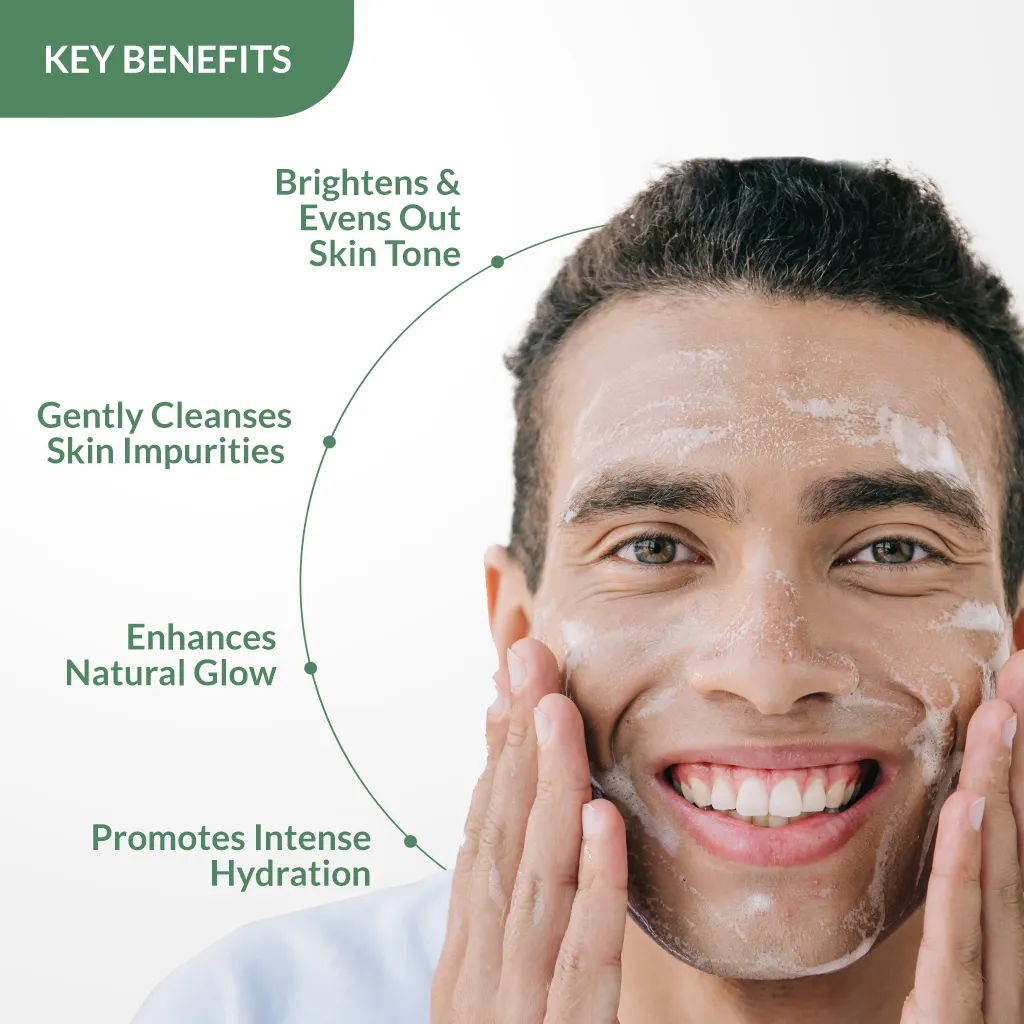 Tomaglow Brightening Face Cleanser - Image 3